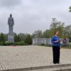 Возложение венков и цветов, в честь 80 годовщины Великой Победы, у памятника \"Вечно живым\" и на братских могилах села