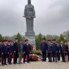 Возложение венков и цветов, в честь 80 годовщины Великой Победы, у памятника \"Вечно живым\" и на братских могилах села